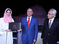 B Certificates (39)